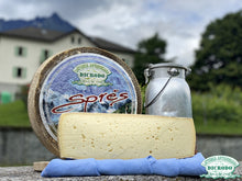 Load image into Gallery viewer, BOX of local cheeses