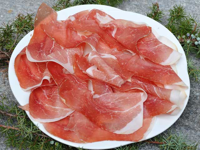 Prosciutto Montano Vigezzino